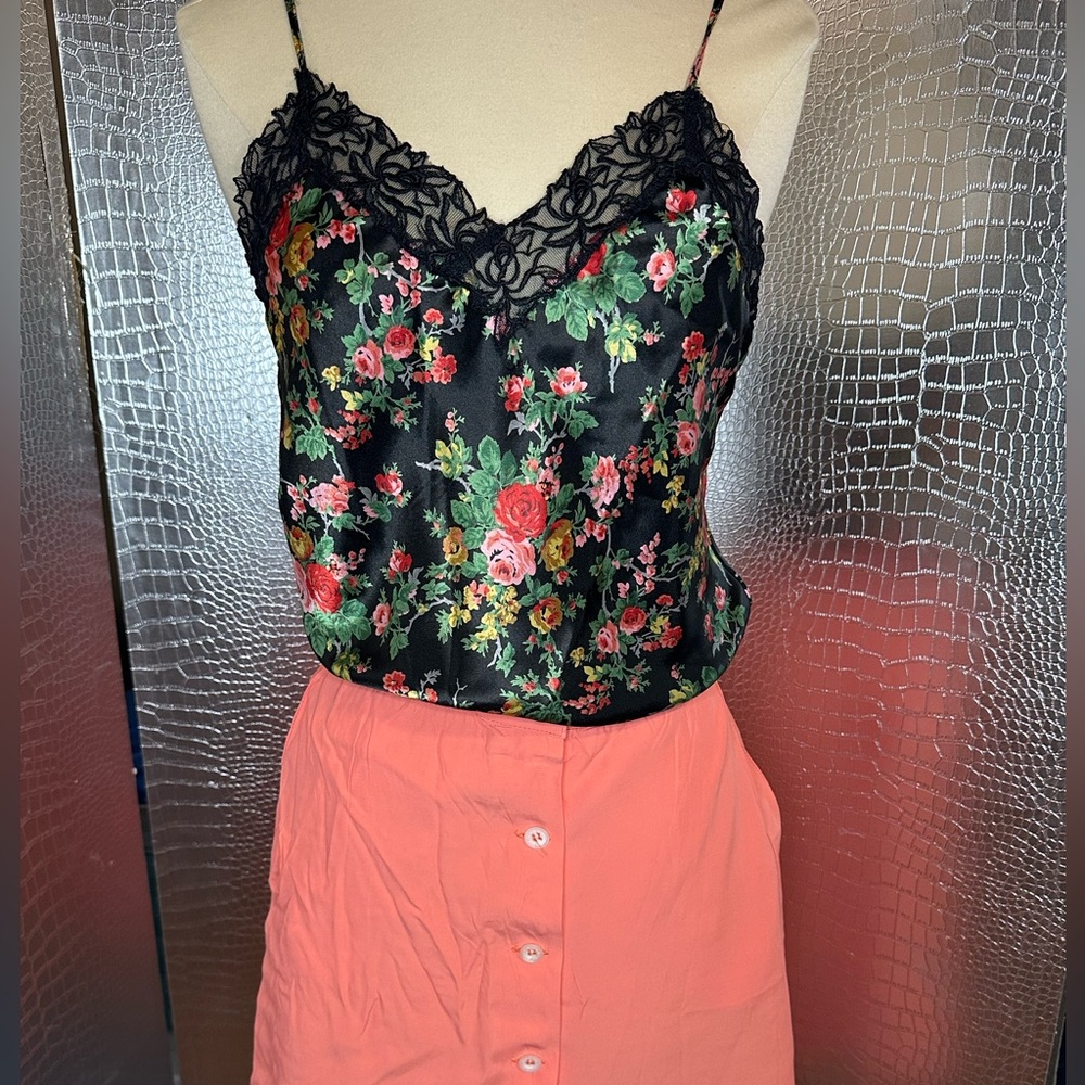 Victoria's Secret Black and Pink Floral Vintage Camisole Size Small - Picture 5 of 8